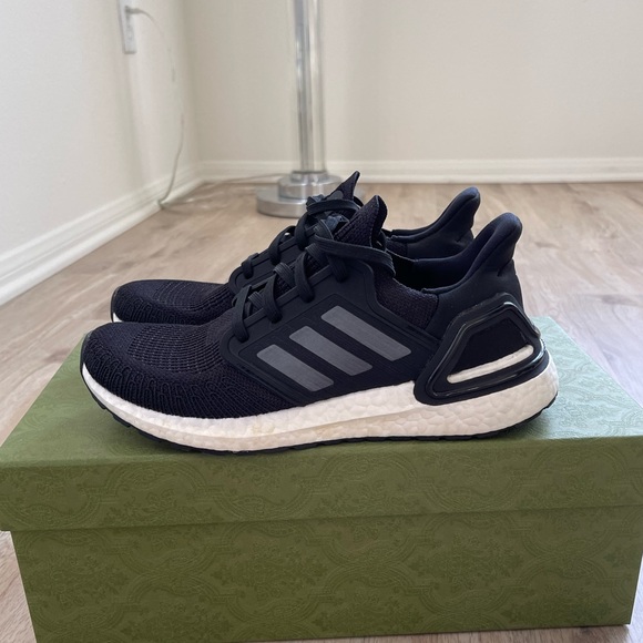 Adidas Running Shoes Size 7 - Picture 4 of 7